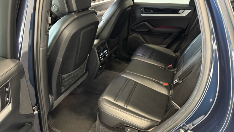 Porsche Cayenne E-Hybrid 5dr Tiptronic S Estate